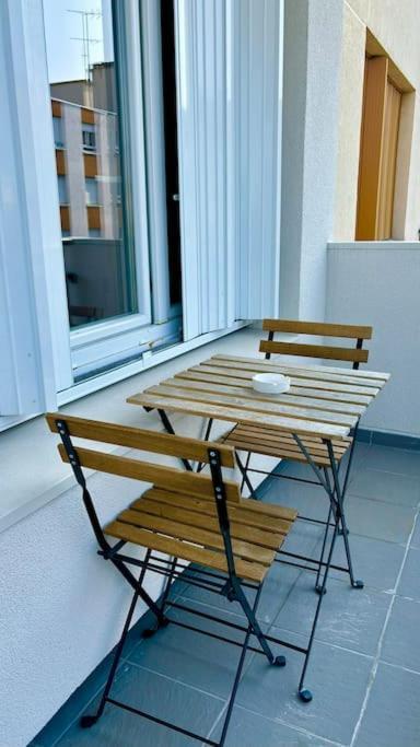 Beau Studio Cosy Et Calme - Face A La Gare De Rosny-Sous-Bois - 20Mn De Paris Et Disneyland Ngoại thất bức ảnh
