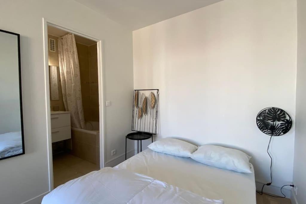 Beau Studio Cosy Et Calme - Face A La Gare De Rosny-Sous-Bois - 20Mn De Paris Et Disneyland Ngoại thất bức ảnh